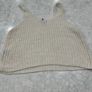 Woman oversized crop top